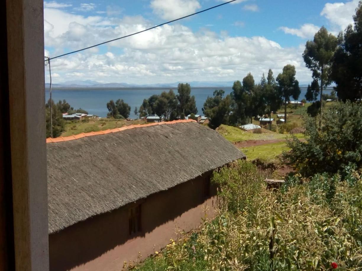 Hospedaje y Restaurante Saywa Llachon Zewnętrze zdjęcie